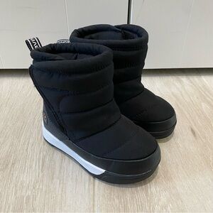 Gravis Cozy Black Kids Winter Boots